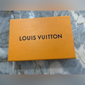 Louis Vuitton box
